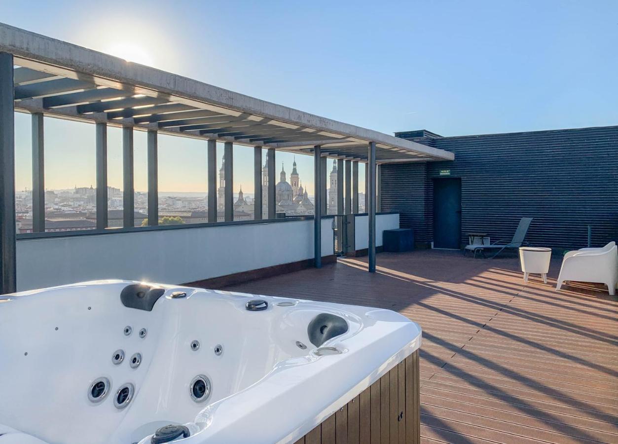 Atico Mejores Vistas Al Pilar Jacuzzi Y Garaje サラゴサ エクステリア 写真